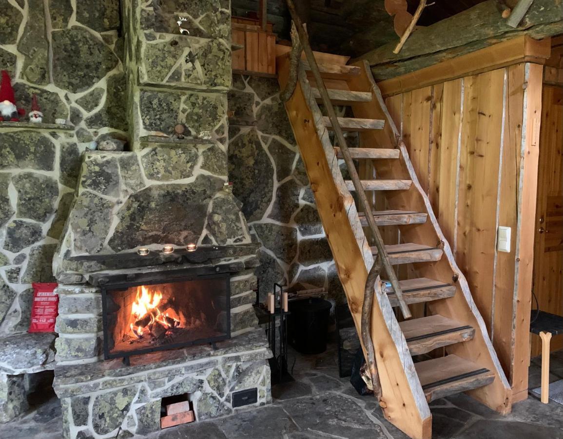Logwood Chalet Luosto Luaran gambar