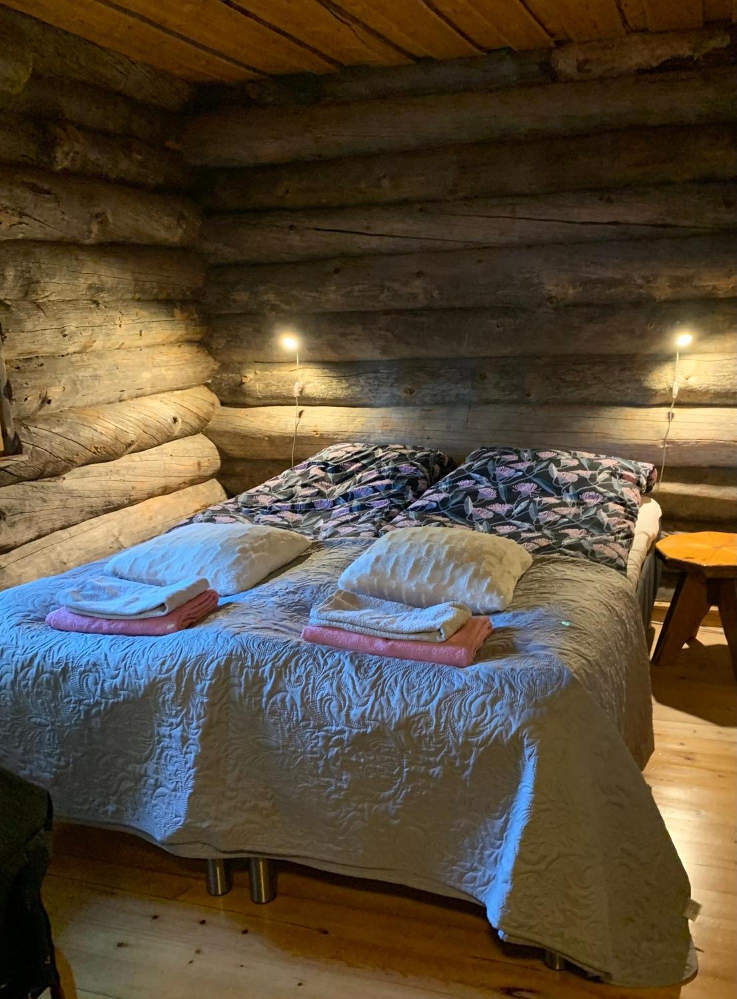 Logwood Chalet Luosto Luaran gambar