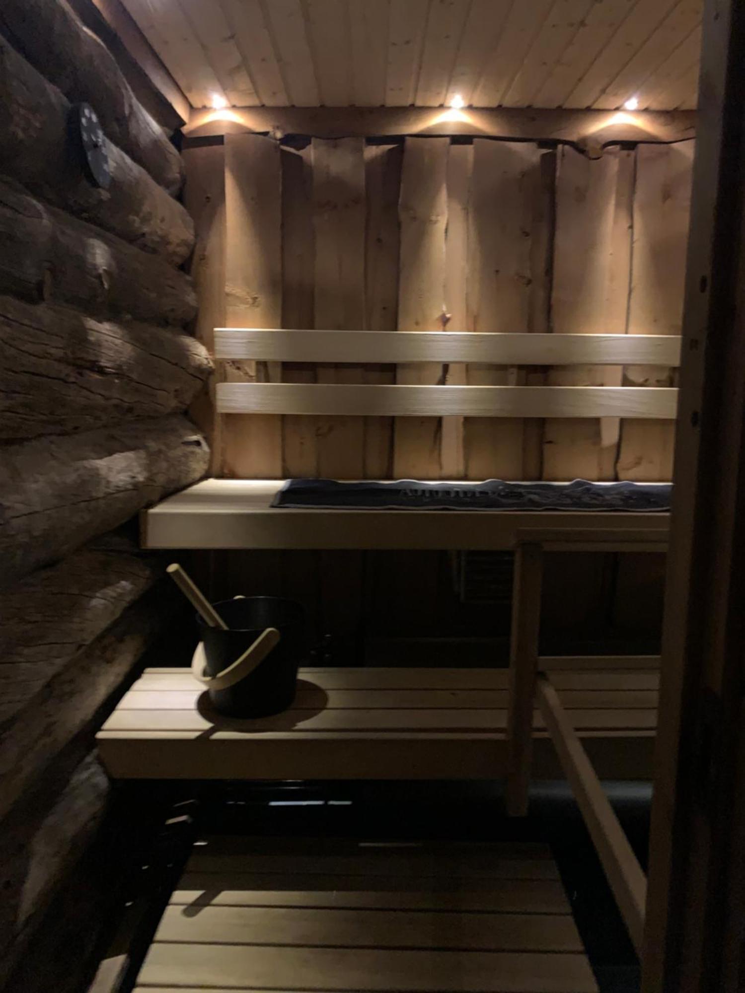 Logwood Chalet Luosto Luaran gambar